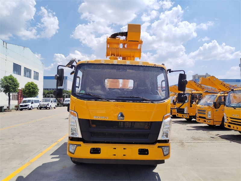 湖北程力豪絕緣臂高空作業(yè)車(chē)